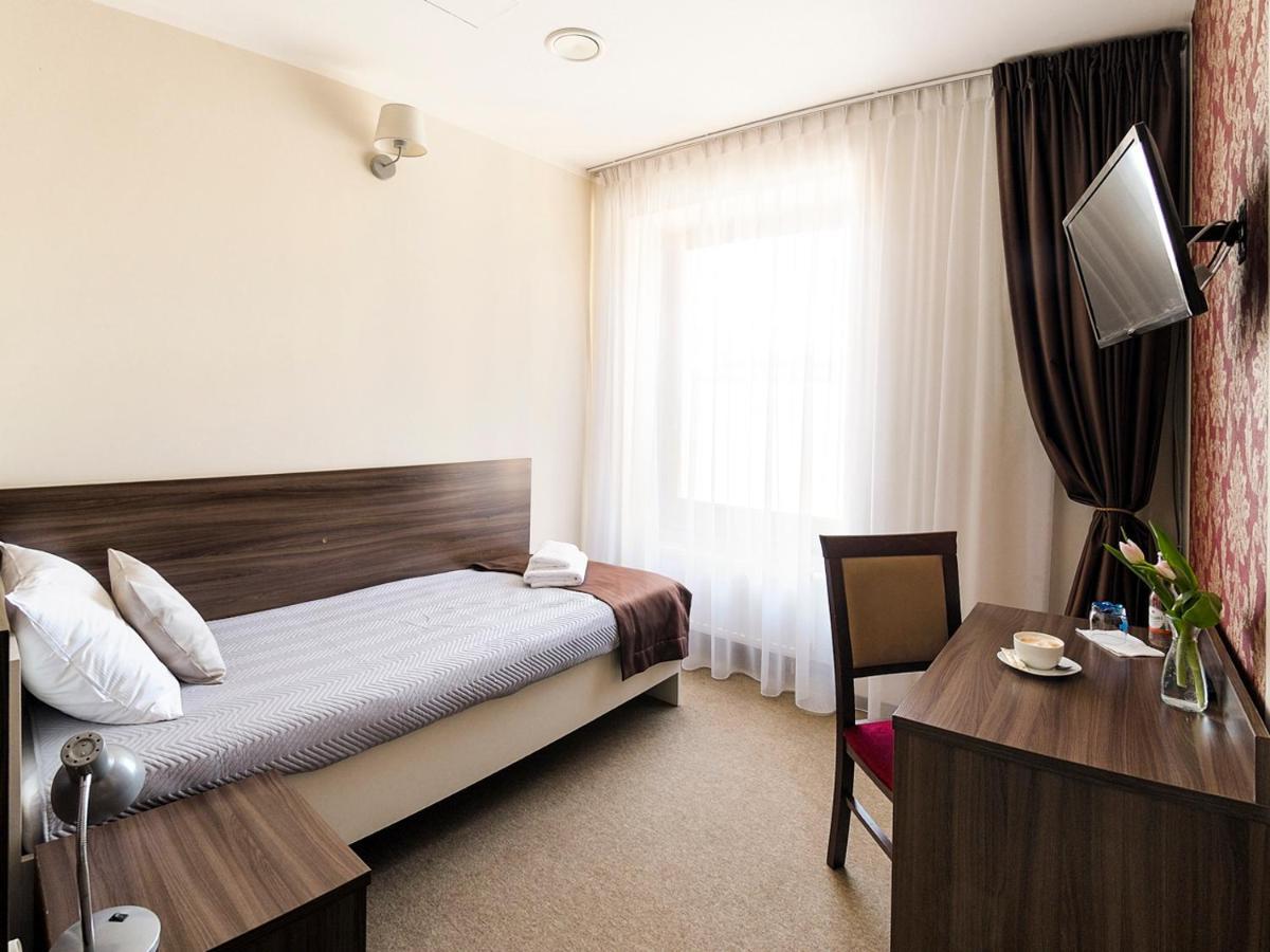 Hotel Dabrowski Oświęcim Exteriör bild